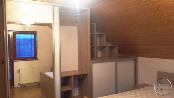 Vstavaná skriňa v detskej izbe